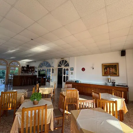 Apraos Bay Hotel-3